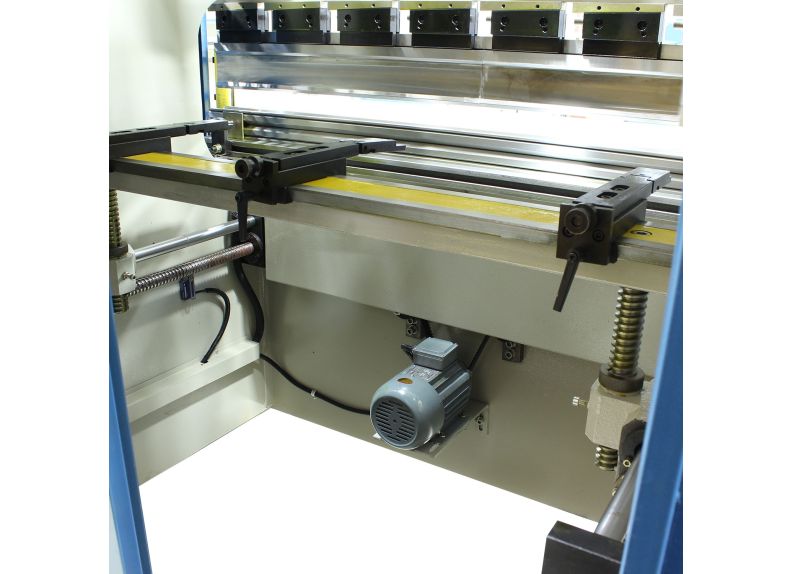 CNC Hydraulic Press Brake - BP-3305CNC - Baileigh Industrial